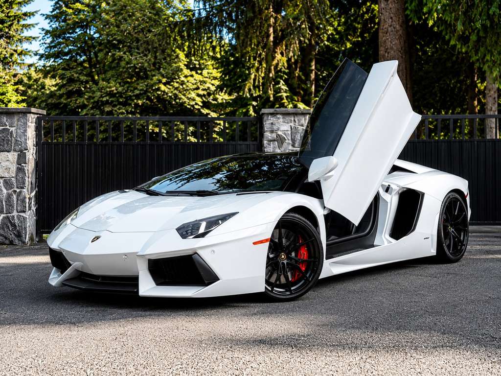 2015 Lamborghini Aventador LP700-4 Roadster