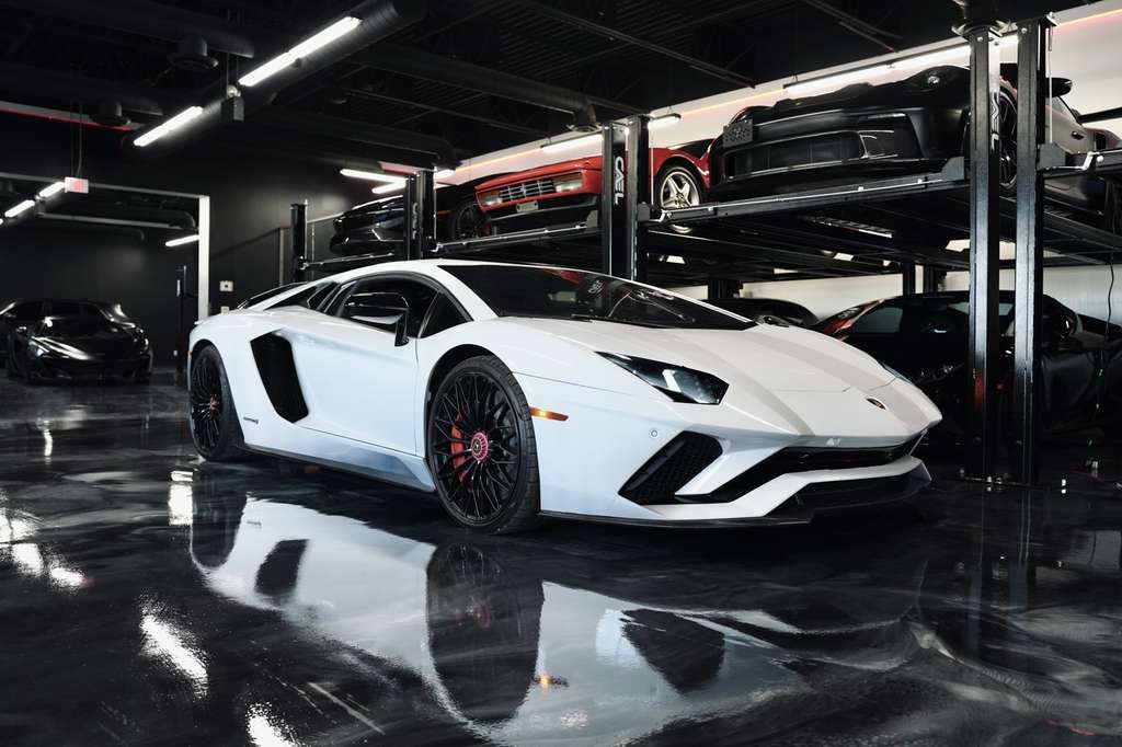 2018 Lamborghini Aventador S Coupé