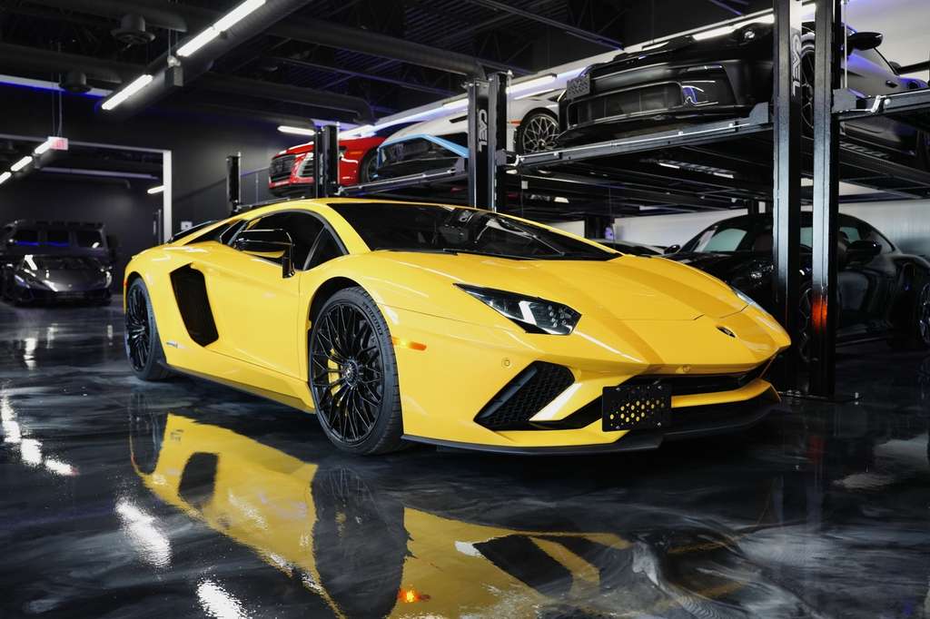 2018 Lamborghini Aventador S Coupé
